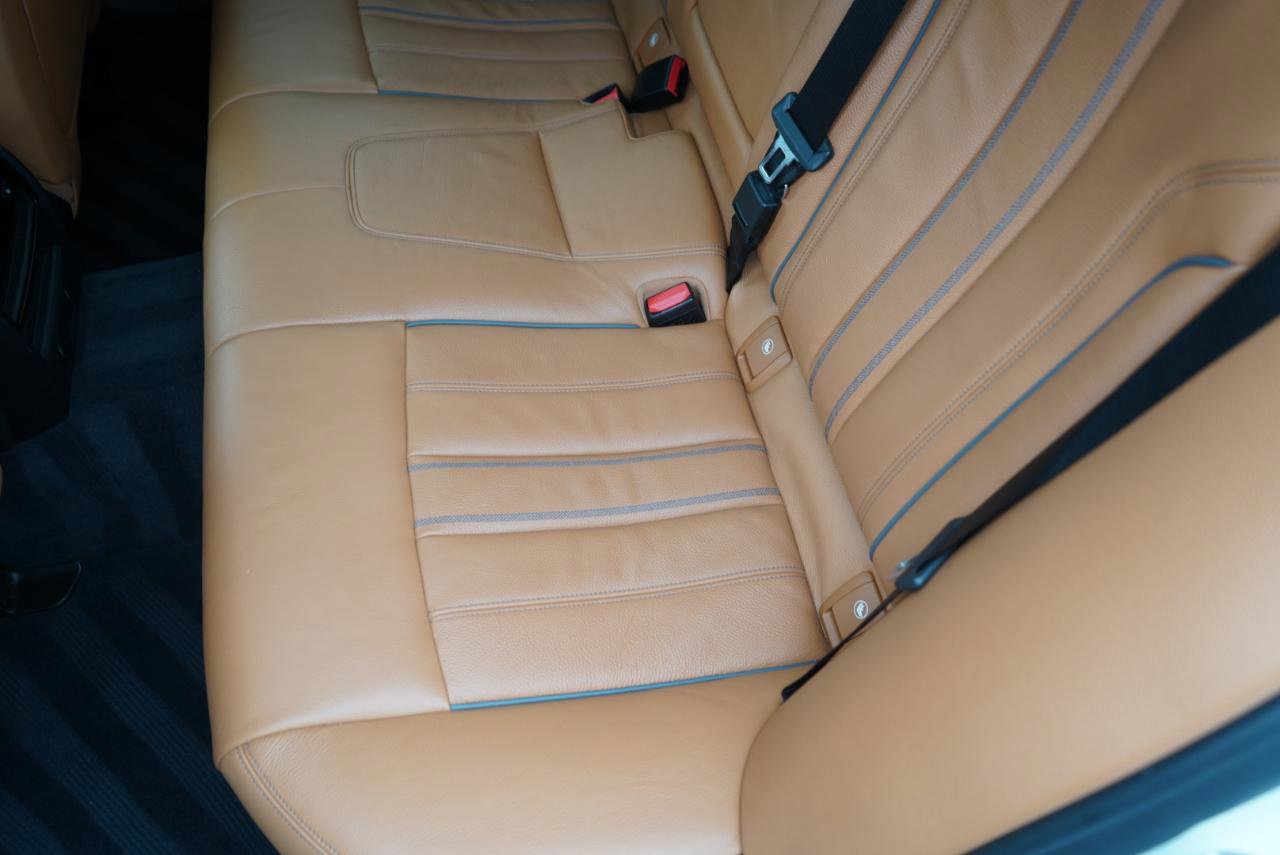 Used 2018 BMW 530e xDrive image 45