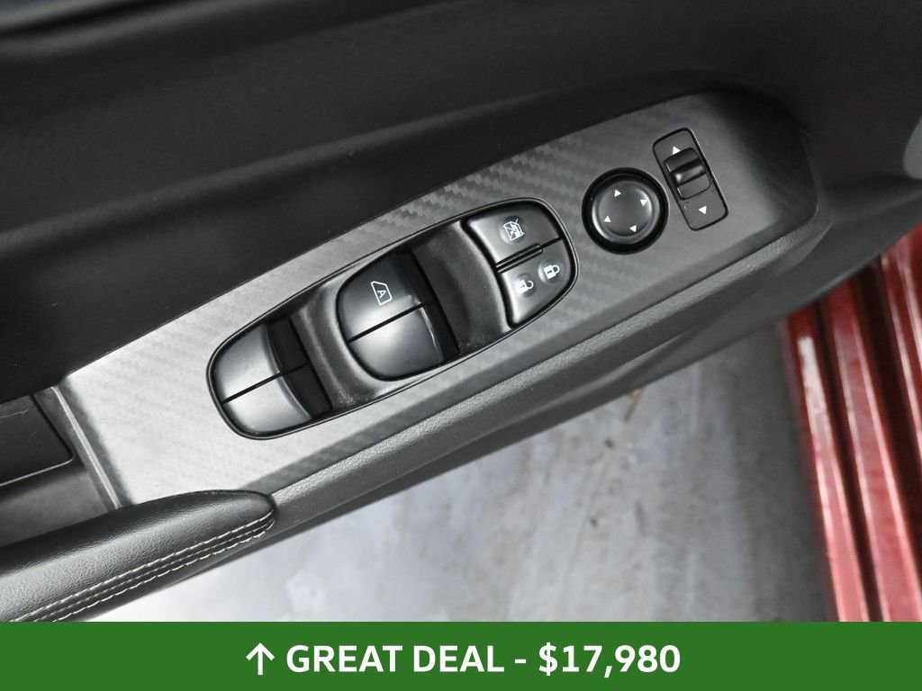 Used 2024 Nissan Altima 2.5 SV image 31