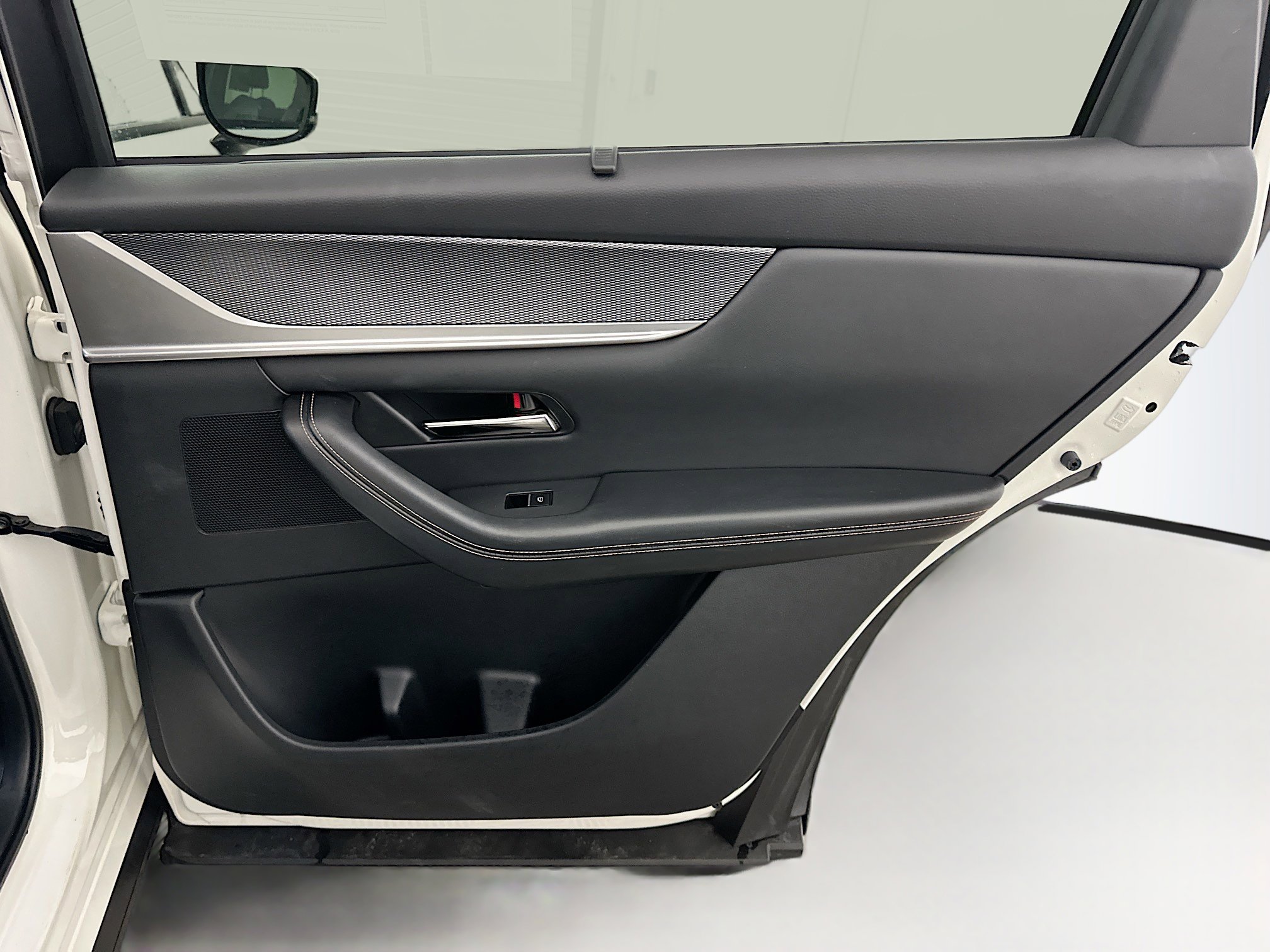 Used 2024 MAZDA CX-90 3.3 Turbo w/ Preferred Plus image 34