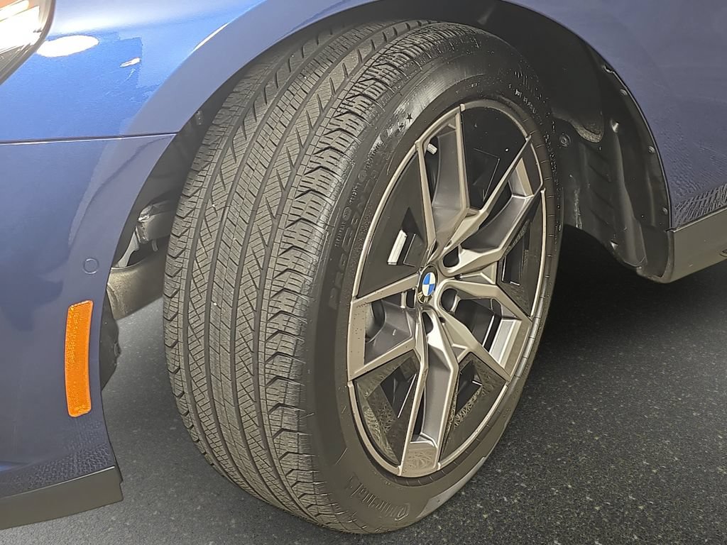 Used 2026 BMW 530i xDrive w/ Convenience Package AWD/4WD image 34
