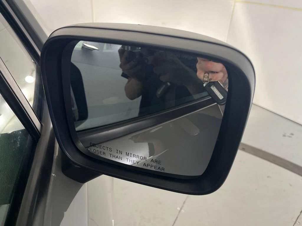 Used 2023 Jeep Renegade Latitude AWD/4WD image 48