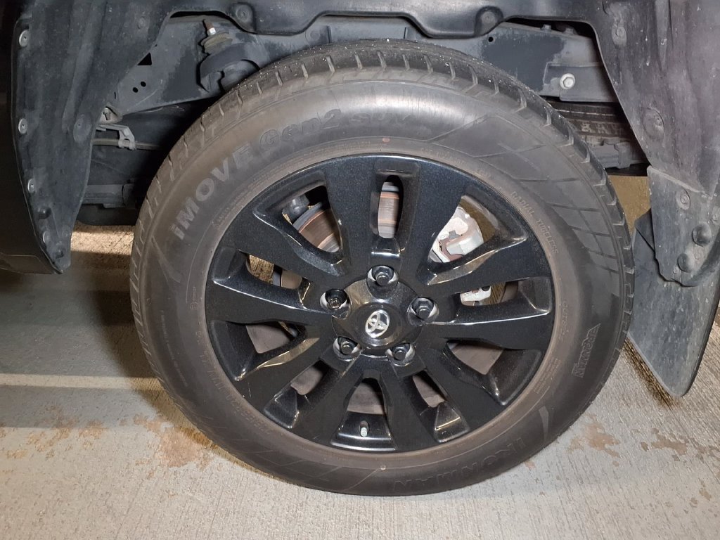 Used 2021 Toyota Tundra Limited w/ Limited Premium Package RWD image 21
