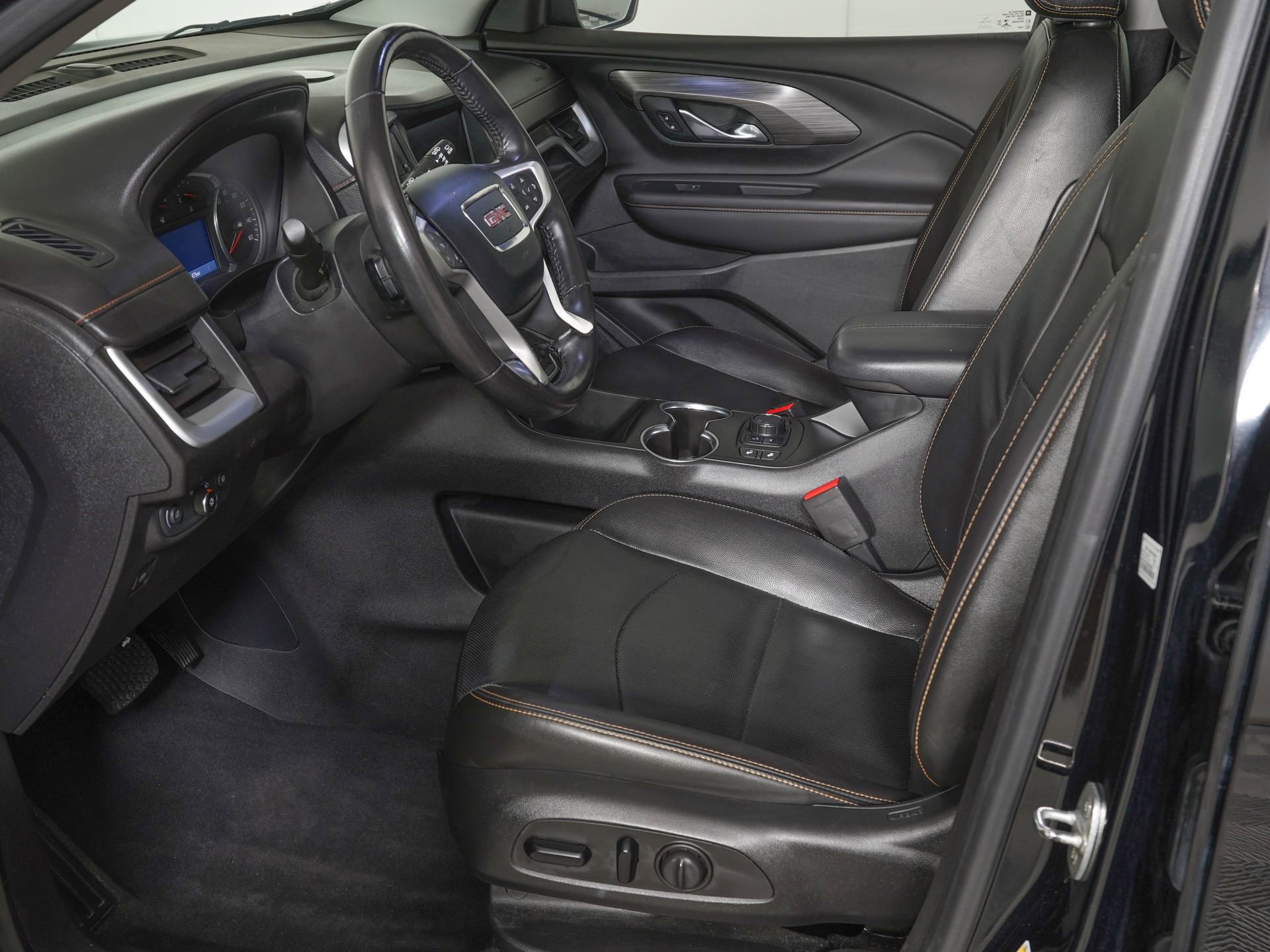 Used 2020 GMC Terrain SLT w/ Preferred Package FWD image 13