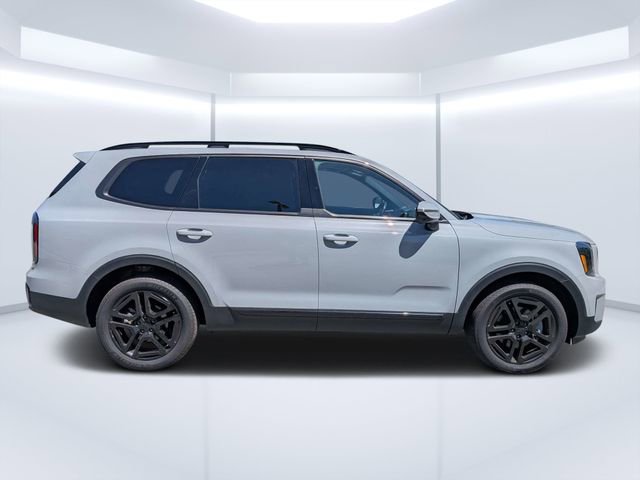 Used 2025 Kia Telluride SX X-Line AWD/4WD image 2