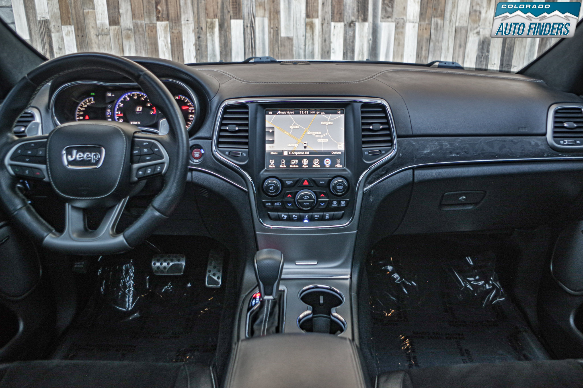 Used 2017 Jeep Grand Cherokee SRT image 17