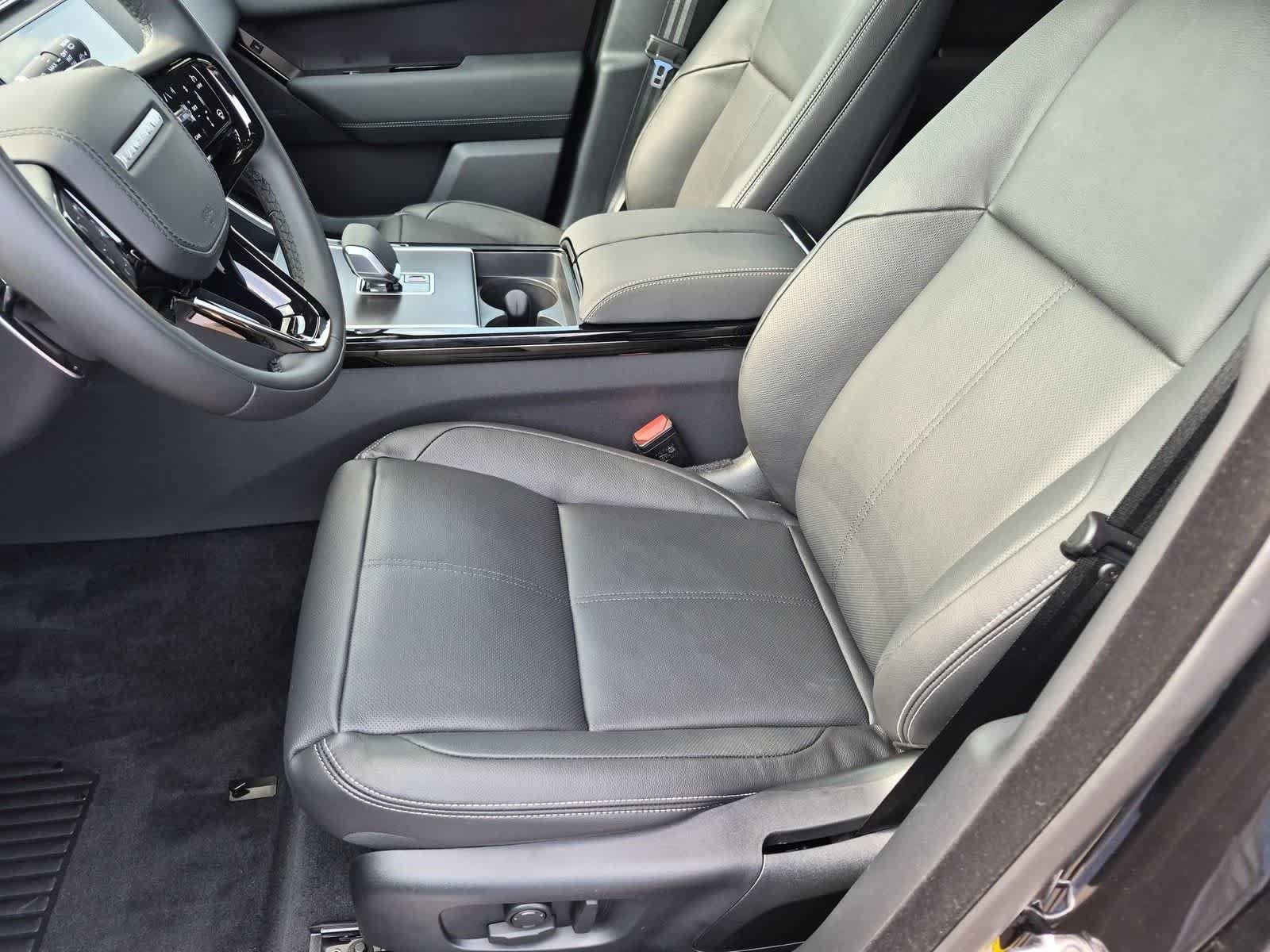 New 2026 Land Rover Range Rover Velar Belgravia AWD/4WD image 16