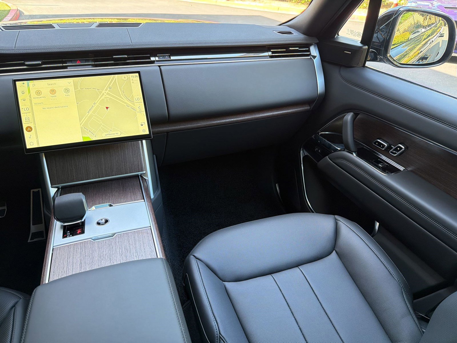 New 2026 Land Rover Range Rover SE image 29