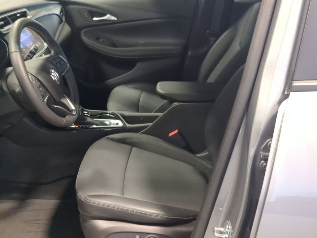 Used 2023 Buick Encore GX Select w/ Safety Package II FWD image 16