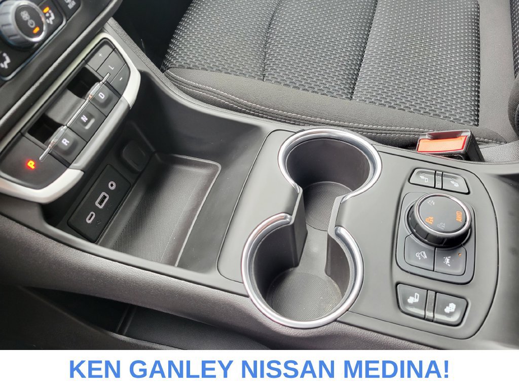 Used 2024 GMC Terrain SLE w/ Driver Convenience Package AWD/4WD image 27