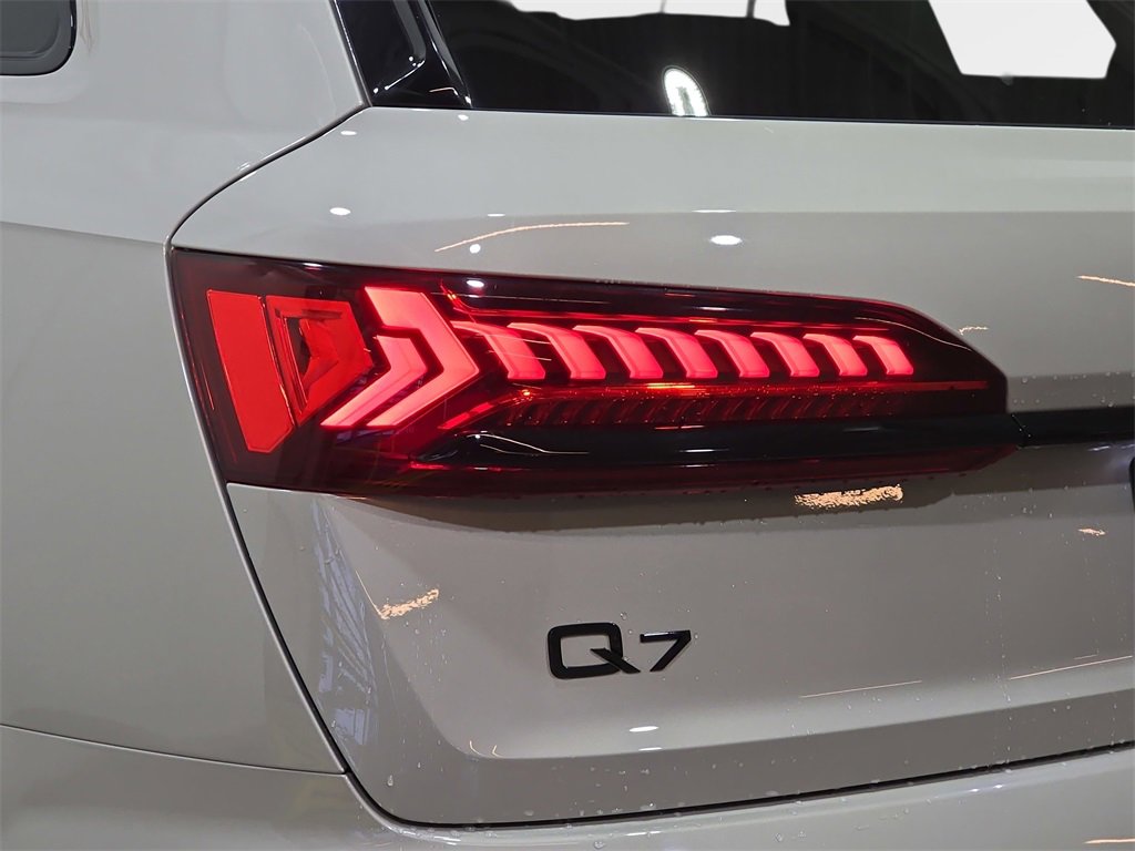 Used 2023 Audi Q7 3.0T Premium Plus w/ Premium Plus Package image 37