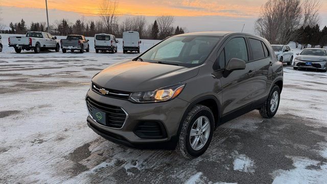 Used 2021 Chevrolet Trax LS w/ Tint and Cruise Package image 8