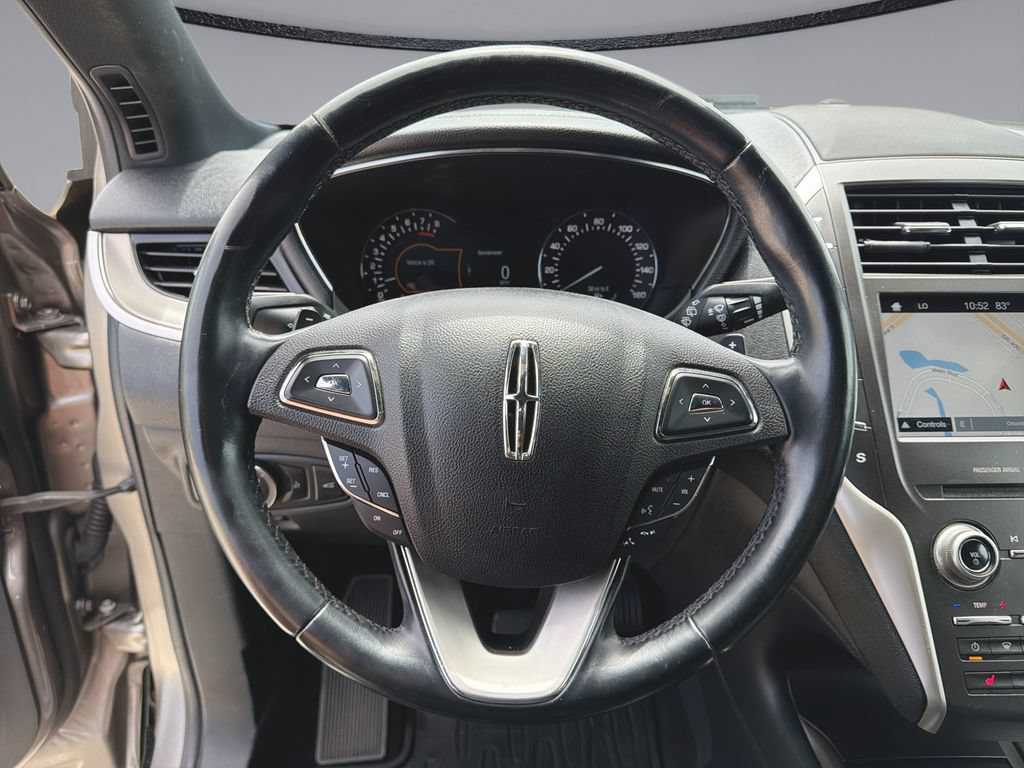 Used 2017 Lincoln MKC Select w/ Select Plus Package AWD/4WD image 21