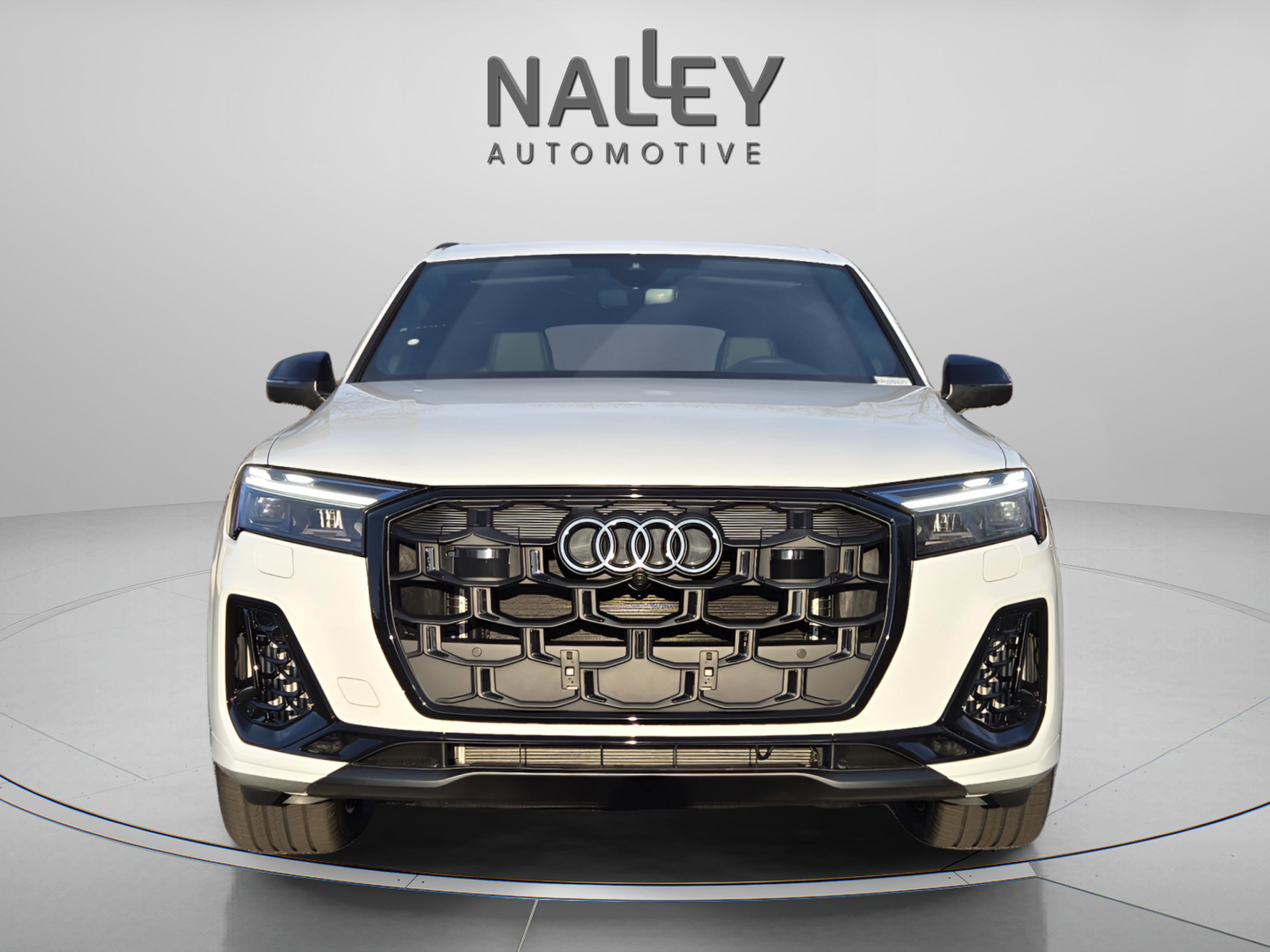 New 2026 Audi SQ7 Premium Plus image 9