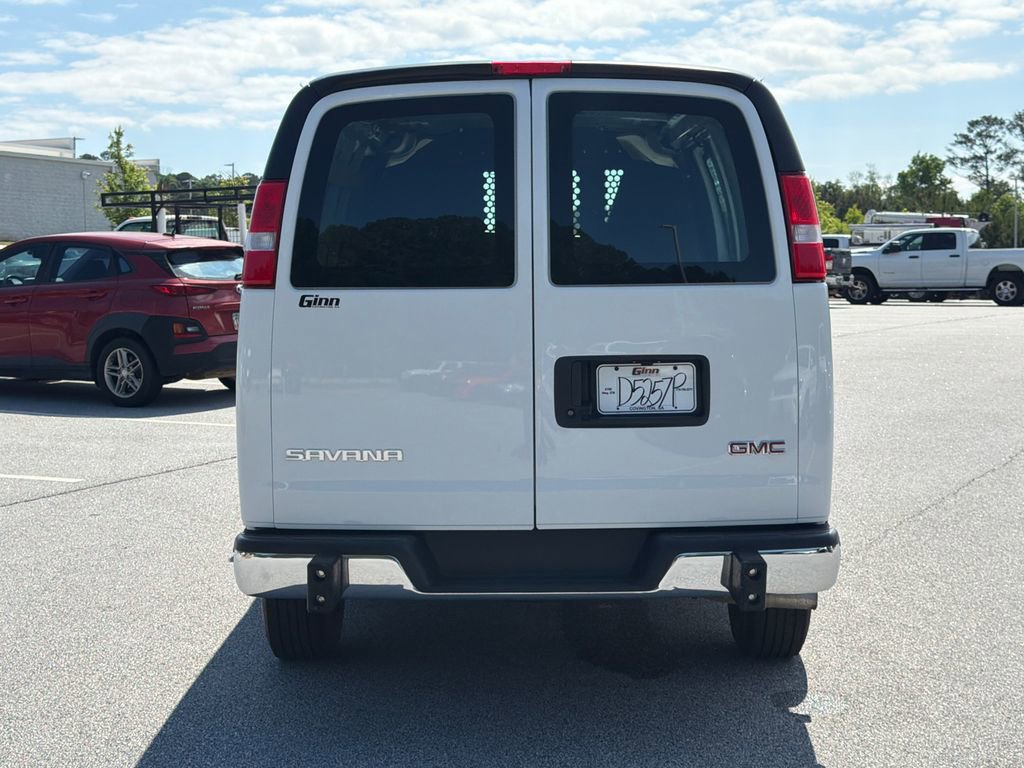Used 2024 GMC Savana 2500 w/ Driver Convenience Package RWD image 6