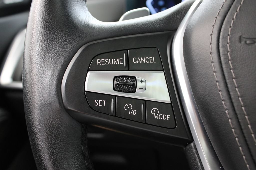 Used 2025 BMW X5 xDrive50e AWD/4WD image 28