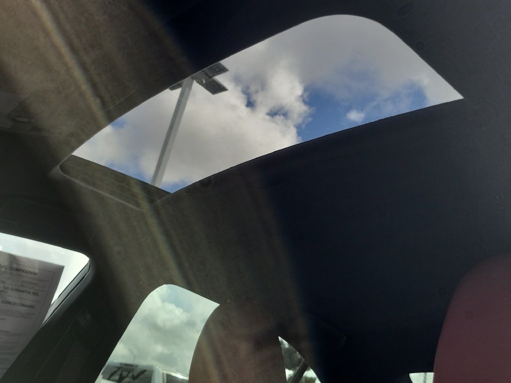 Used 2016 Lexus IS 200t RWD image 17