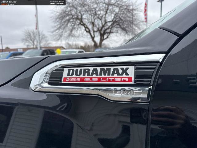 Certified 2022 GMC Sierra 2500 Denali w/ Denali Black Diamond Edition AWD/4WD image 13