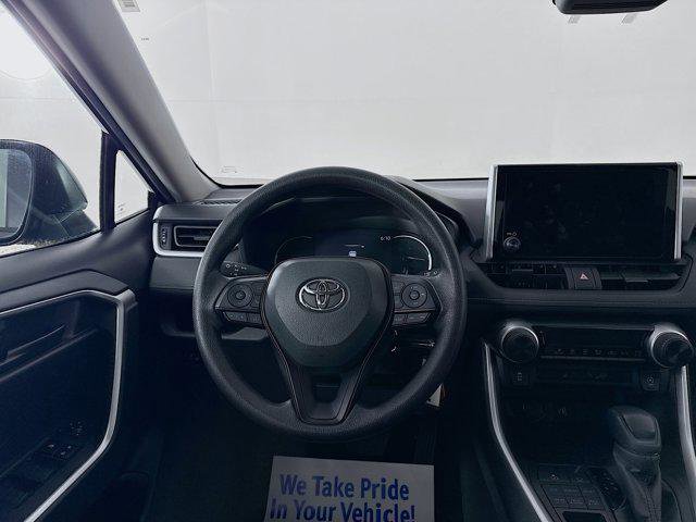 Certified 2024 Toyota RAV4 LE AWD/4WD image 20
