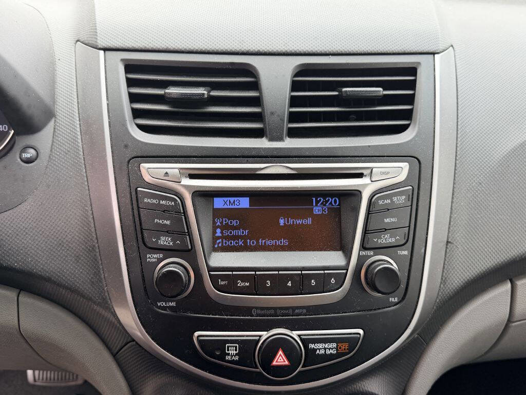 Used 2016 Hyundai Accent SE w/ Option Group 02 image 14
