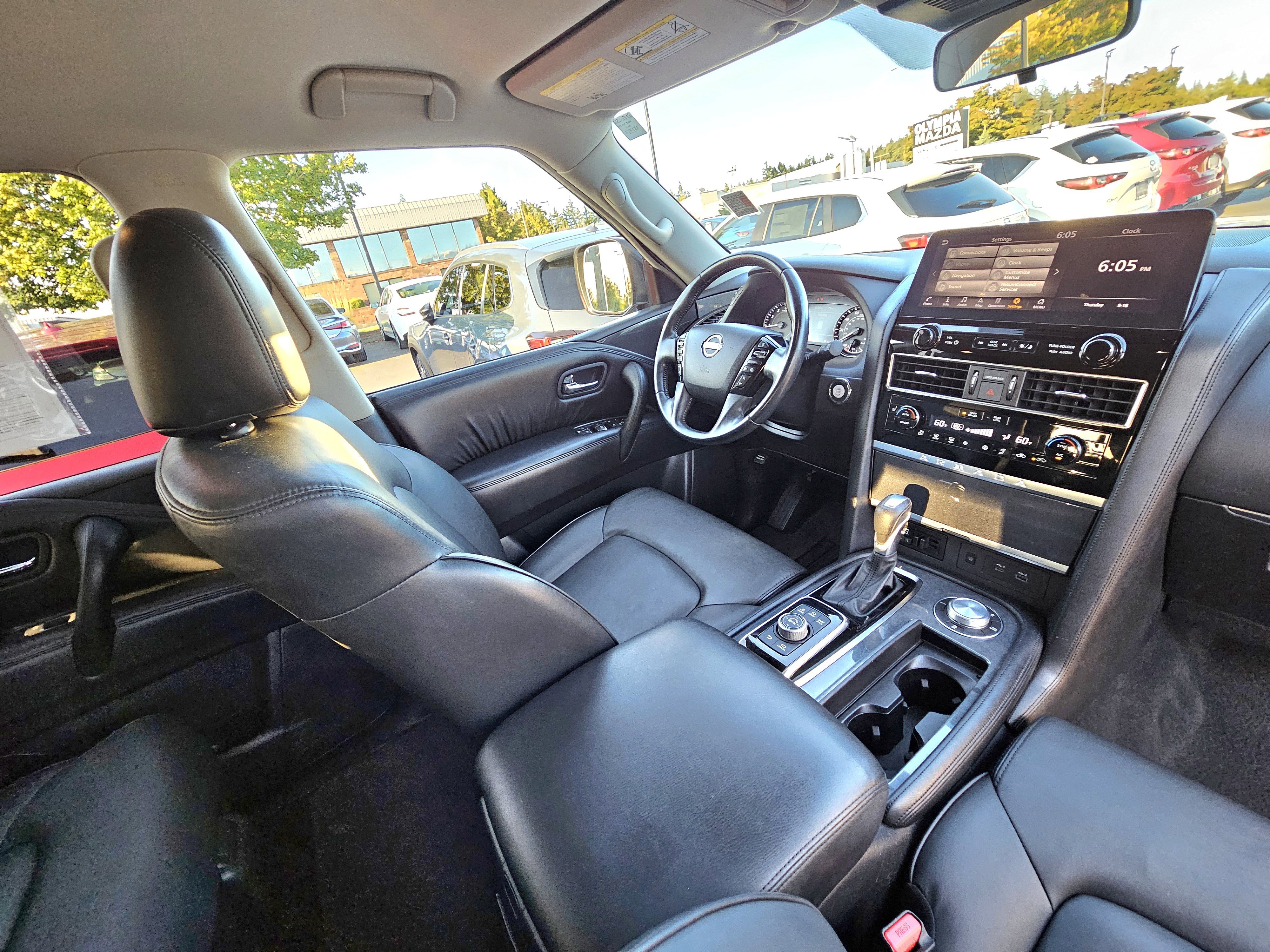 Used 2021 Nissan Armada SV image 9