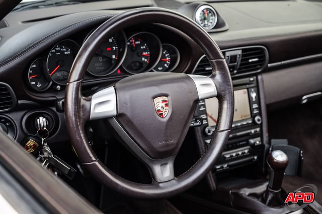Used 2009 Porsche 911 Carrera RWD image 7