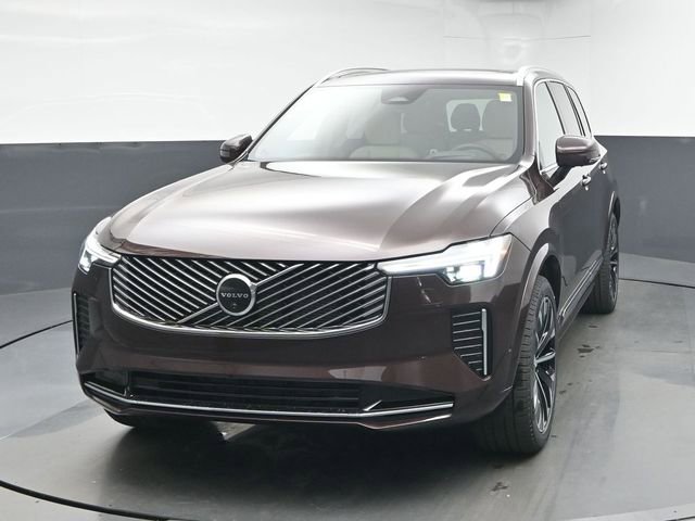 New 2026 Volvo XC90 B6 Ultra w/ Protection Package Premier image 3