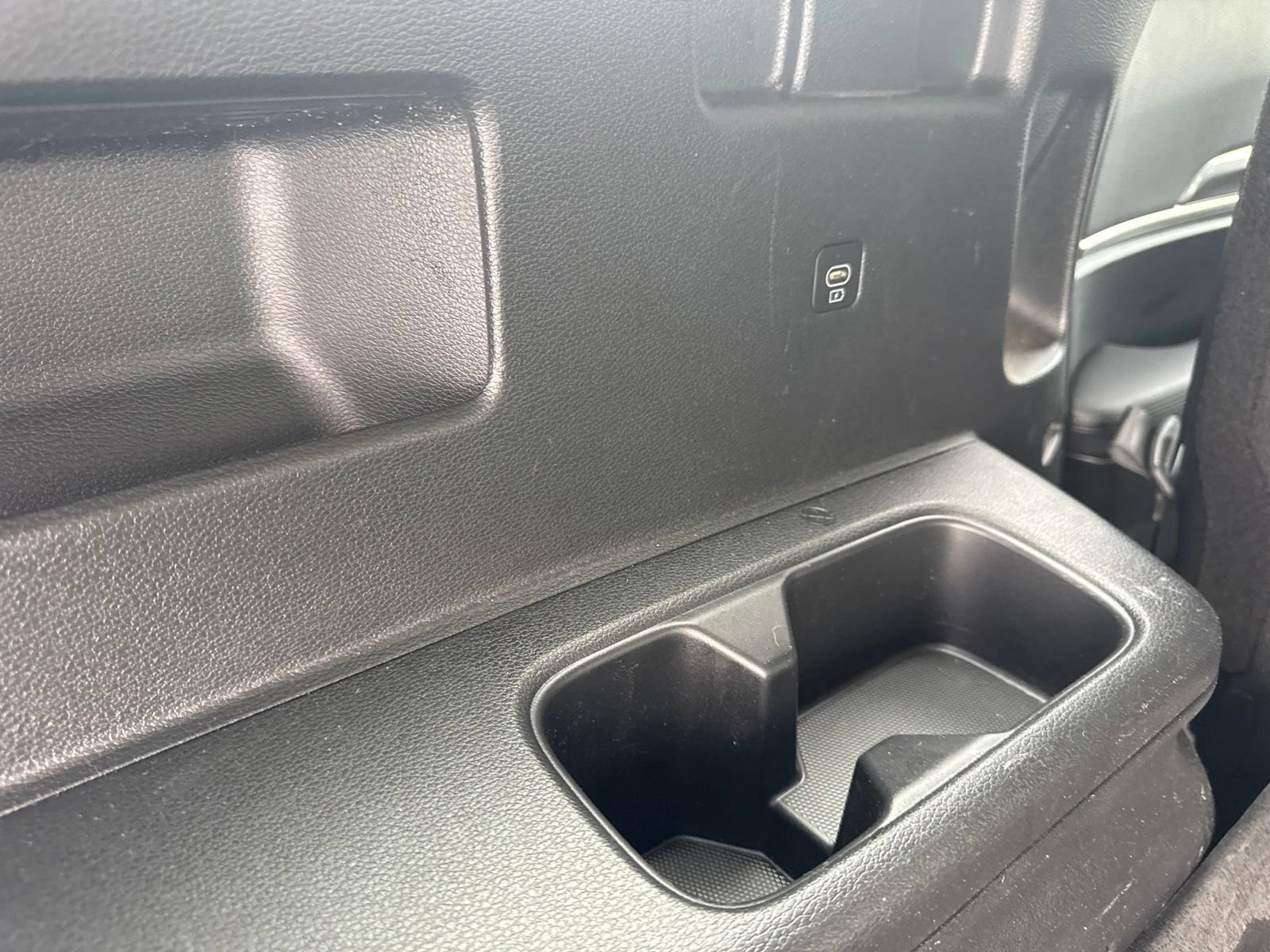 Used 2023 Kia Telluride S AWD/4WD image 14