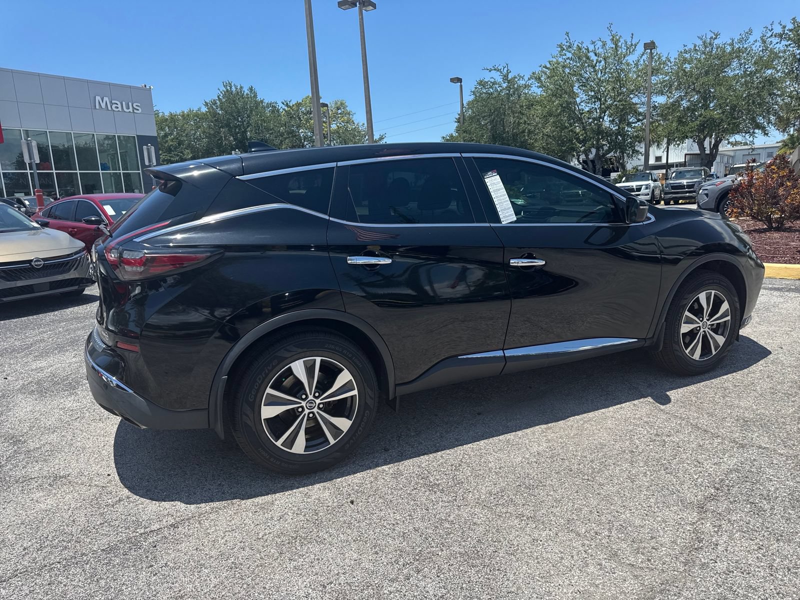 Certified 2020 Nissan Murano S w/ Technology Package FWD image 9