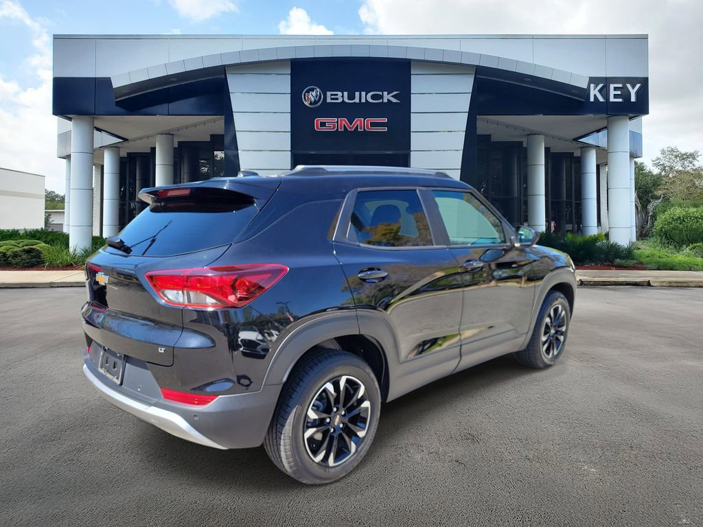 Used 2021 Chevrolet TrailBlazer LT w/ Convenience Package image 4