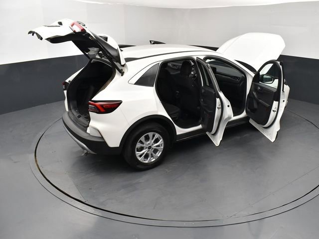 Used 2023 Ford Escape Active image 30