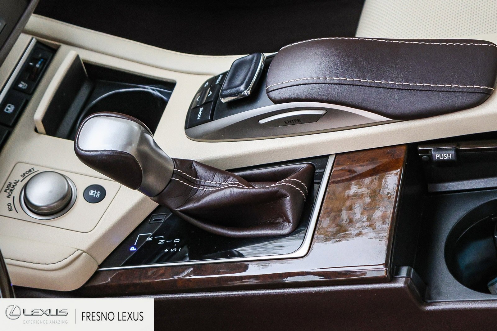 Used 2018 Lexus ES 350 w/ Luxury Package w/Wood Trim image 20