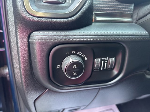 Used 2021 RAM 2500 Limited w/ Cold Weather Group image 8