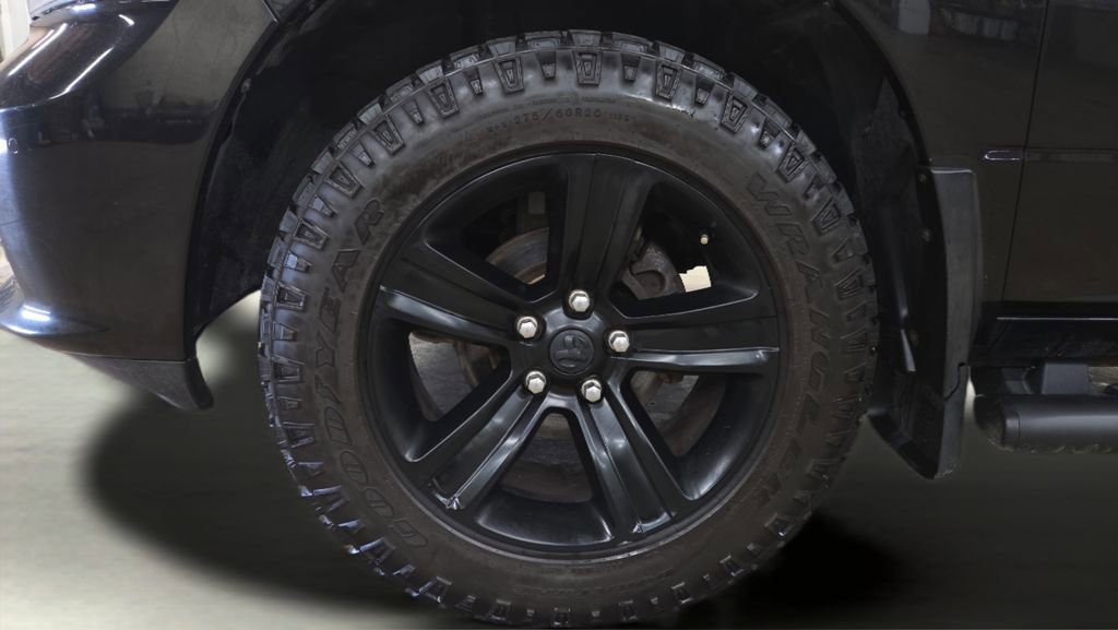 Used 2018 RAM 1500 Sport w/ Sport Premium Group image 33