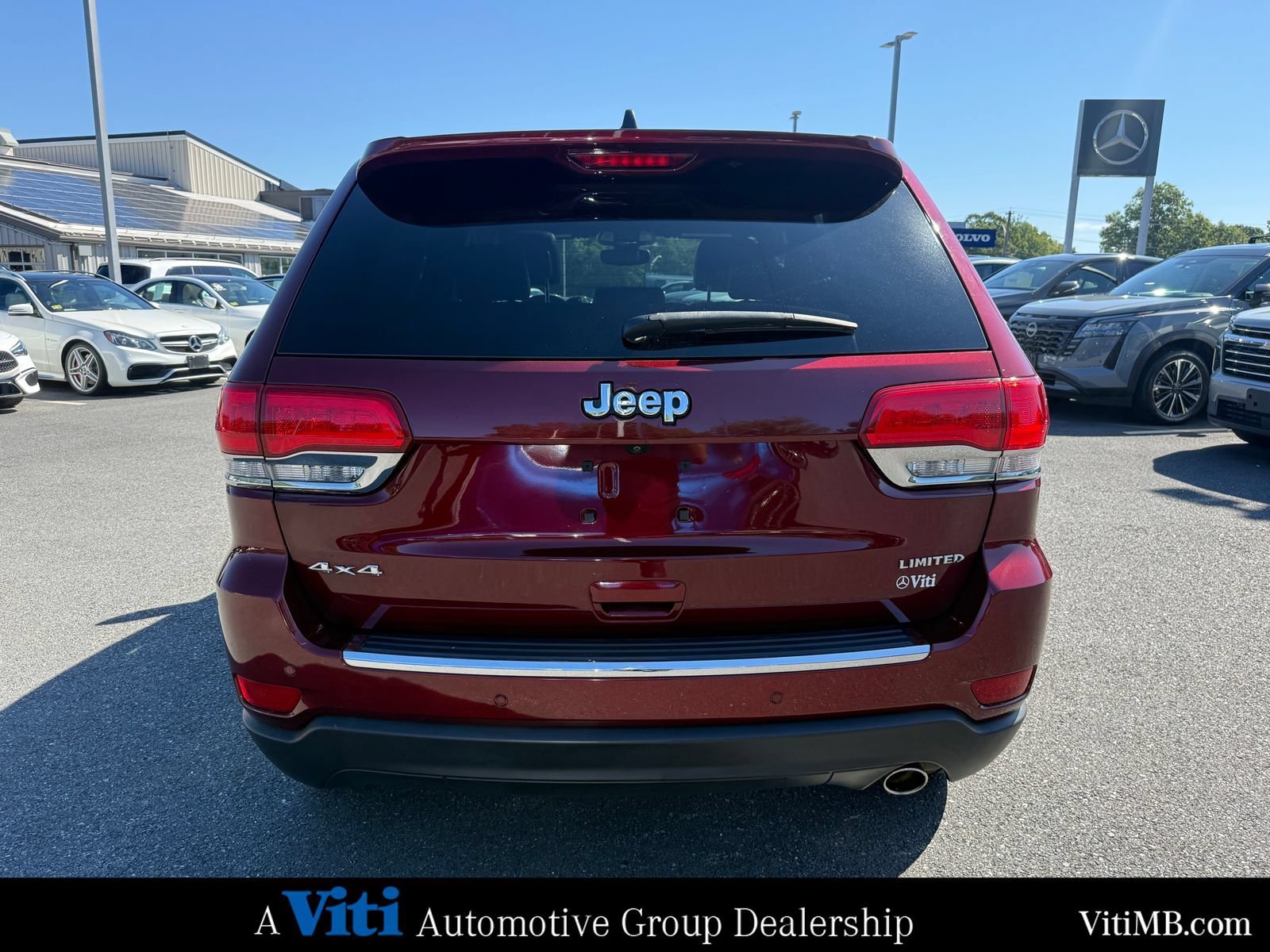 Used 2019 Jeep Grand Cherokee Limited AWD/4WD image 7