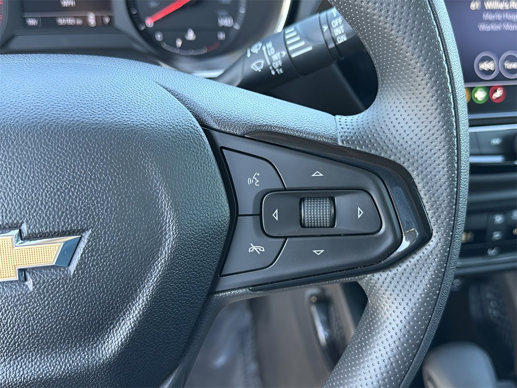 Used 2021 Chevrolet TrailBlazer LT w/ Convenience Package image 16