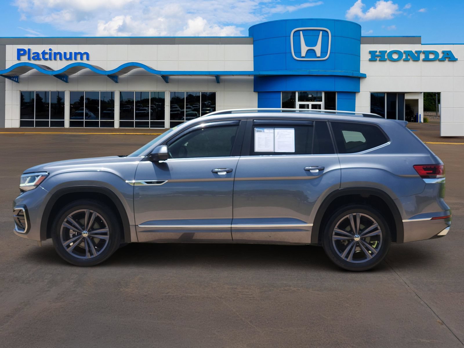Used 2022 Volkswagen Atlas SEL R-Line AWD/4WD video 3