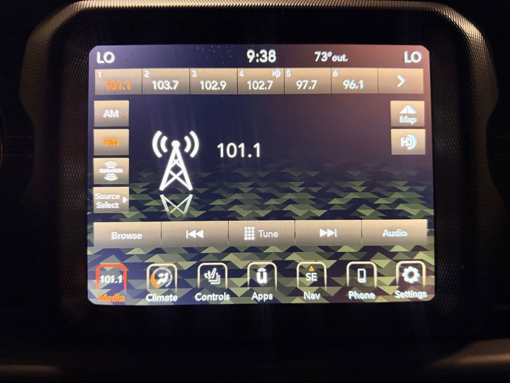 Used 2022 Jeep Gladiator Overland image 19