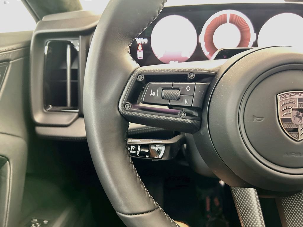 New 2026 Porsche Cayenne Turbo AWD/4WD image 13