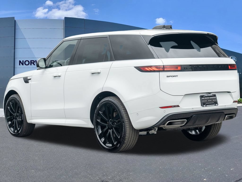 New 2026 Land Rover Range Rover Sport Dynamic SE AWD/4WD image 6