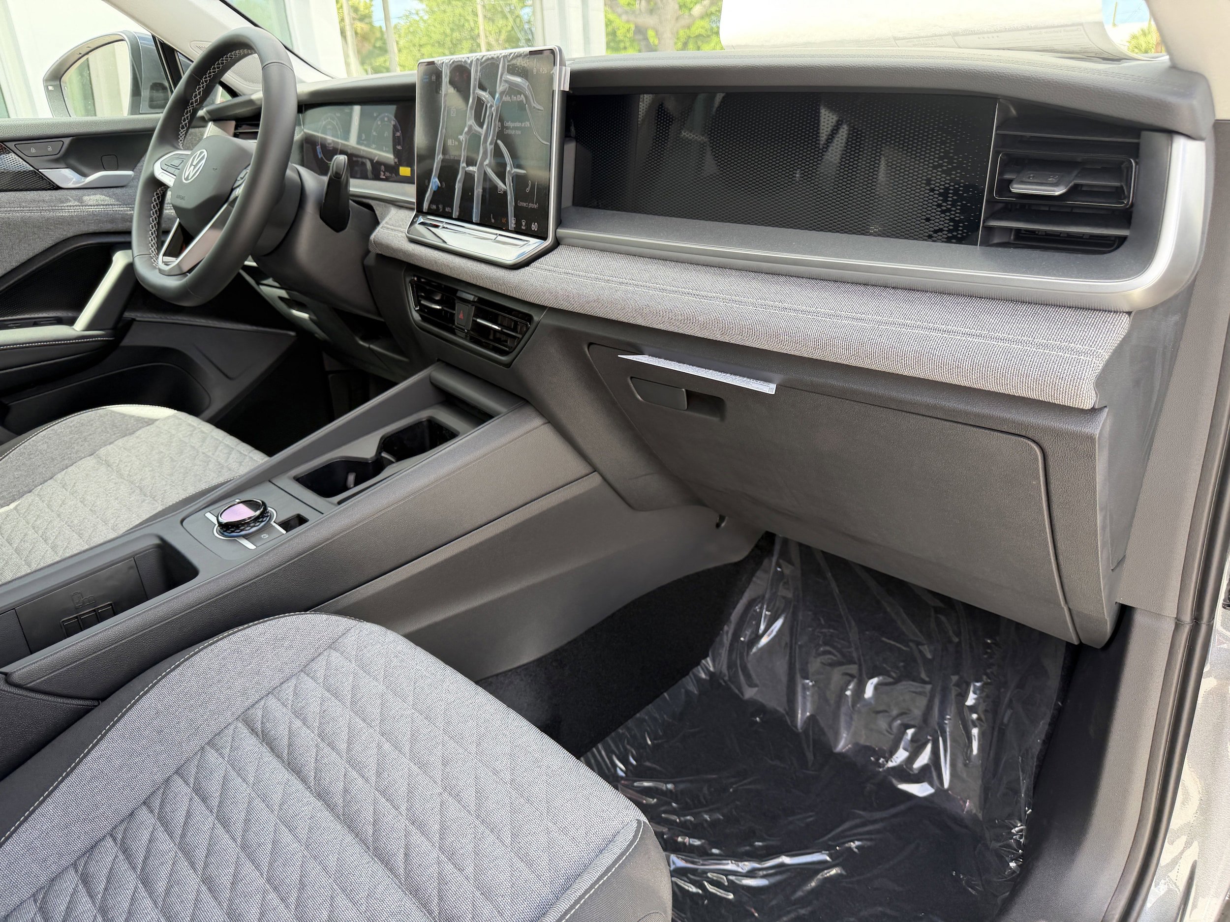 New 2026 Volkswagen Tiguan S AWD/4WD image 11