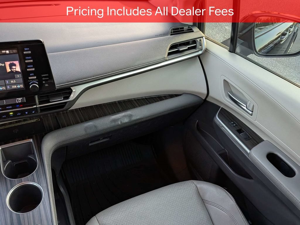Certified 2023 Toyota Sienna Limited FWD image 19
