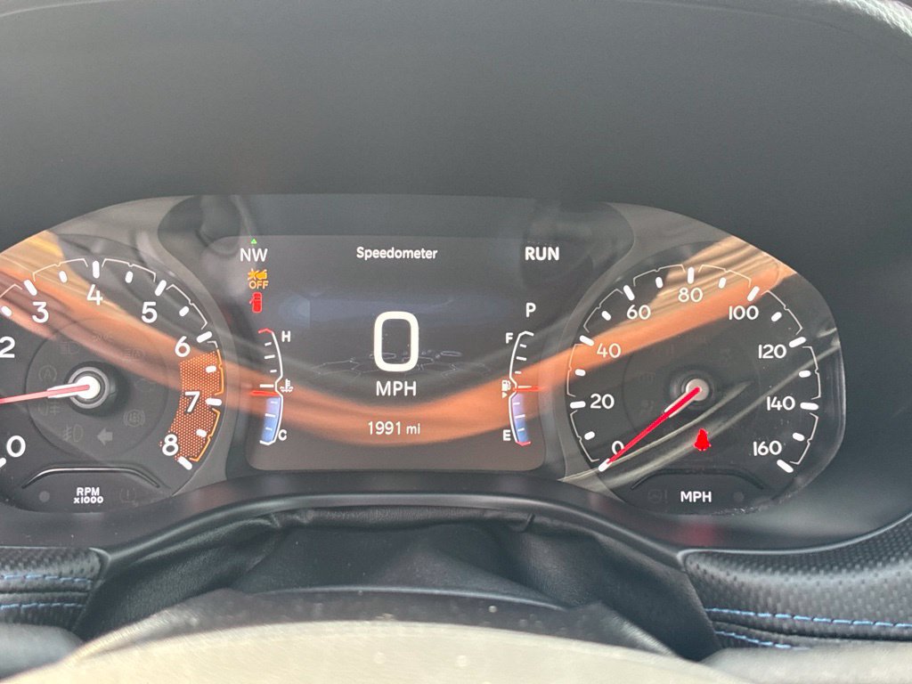 Used 2025 Jeep Compass Latitude w/ Altitude Special Edition AWD/4WD image 16