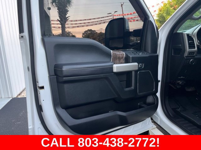 Used 2018 Ford F250 Lariat w/ Lariat Value Package AWD/4WD image 5