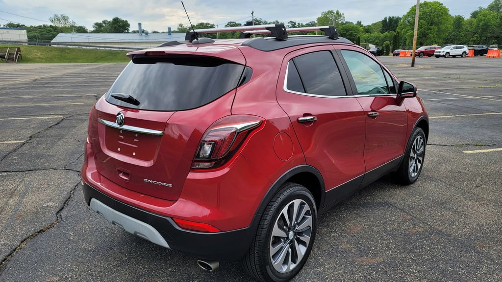 Used 2019 Buick Encore Essence w/ LPO, Road Trip Package FWD image 12