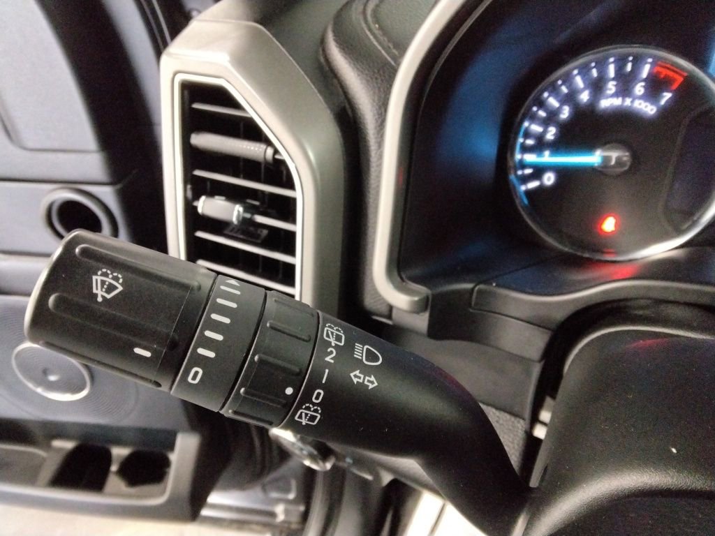 Used 2021 Ford Expedition Max XLT image 15