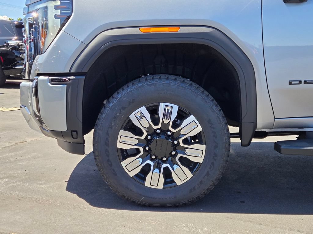 New 2026 GMC Sierra 2500 Denali w/ Denali Reserve Package AWD/4WD image 5