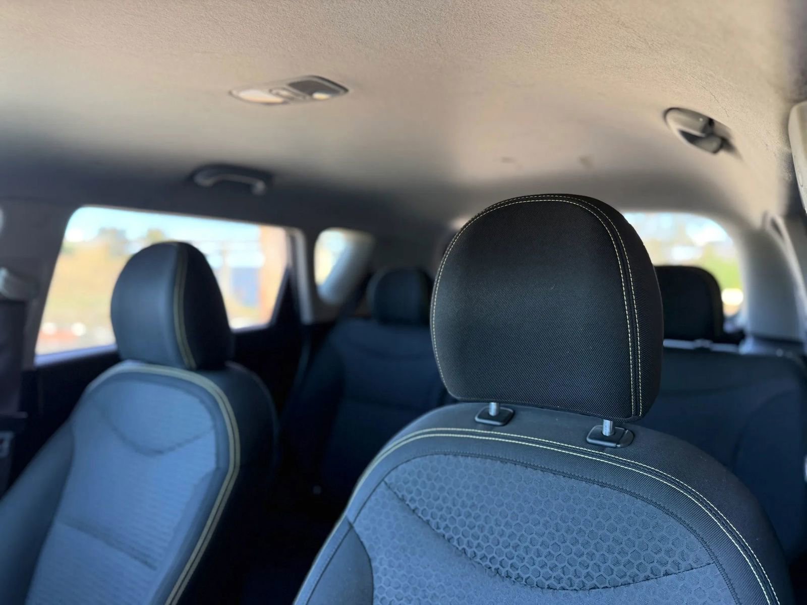 Used 2014 Kia Soul + FWD image 9