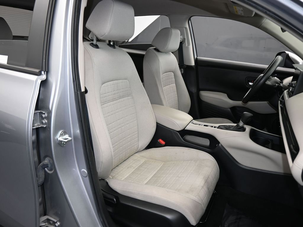 Used 2023 Honda HR-V LX image 38