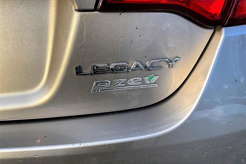 Used 2016 Subaru Legacy 2.5i image 8