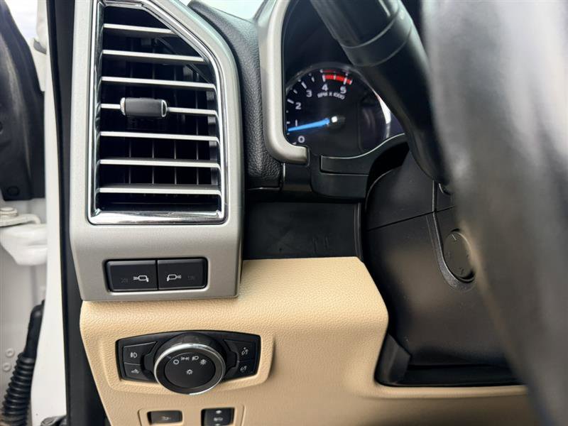 Used 2017 Ford F350 Lariat w/ Lariat Ultimate Package image 33